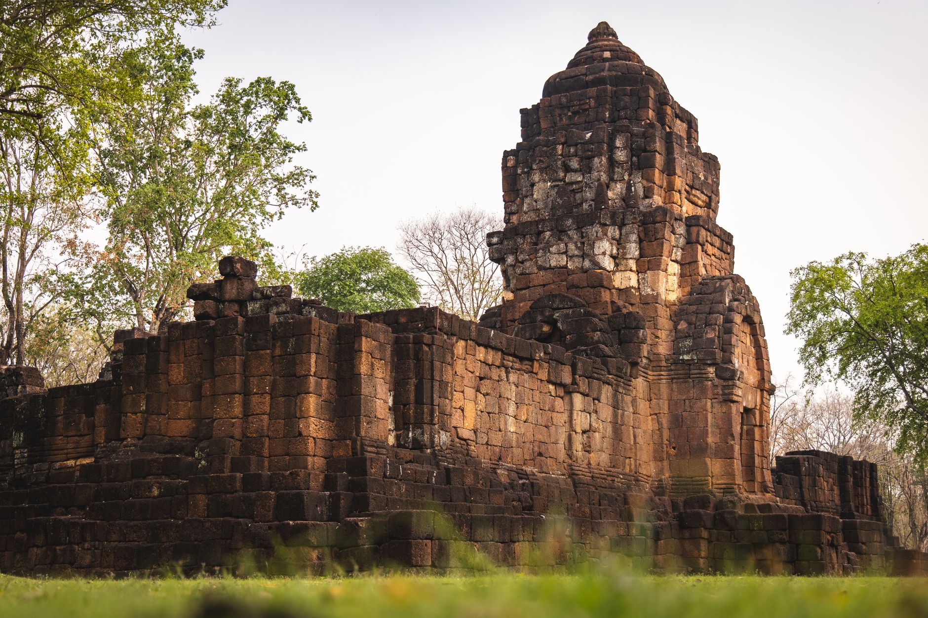 สำรวจมุมเงียบสงบของฮอนชูตะวันตก: ประวัติศาสตร์และเรื่องเล่าผี