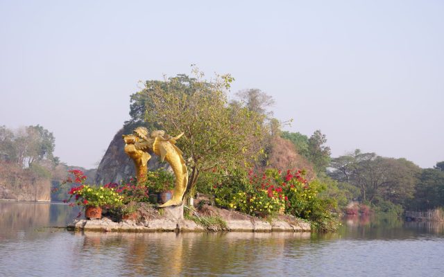 เส้นทางนางเงือกในบรูคส์วิลล์ รัฐฟลอริดา