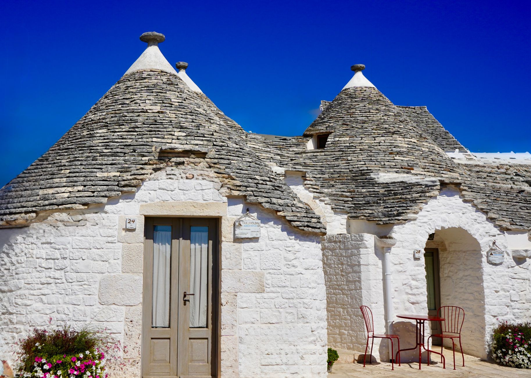 สัมผัสความเป็นอิตาลีในที่พัก Trullo อันแสนอบอุ่นในปูเกลีย
