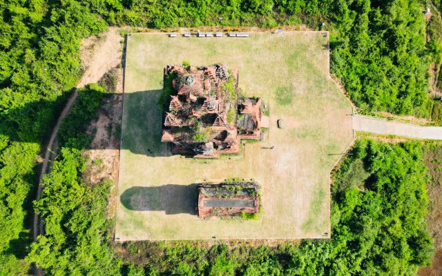 สำรวจมุมเงียบสงบของฮอนชูตะวันตก: เสน่ห์แห่งประวัติศาสตร์และเรื่องเล่าผี