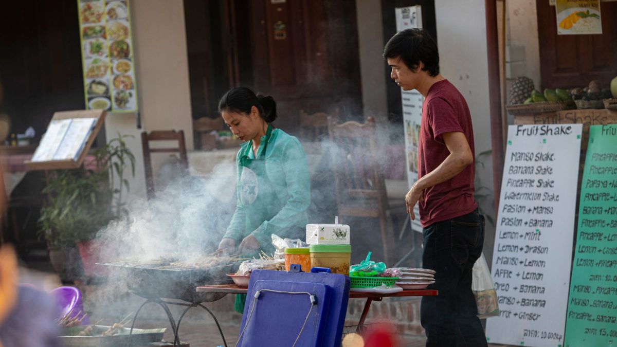 ทัวร์สตรีทฟู้ดทิมพู: สัมผัสรสชาติของภูฏาน