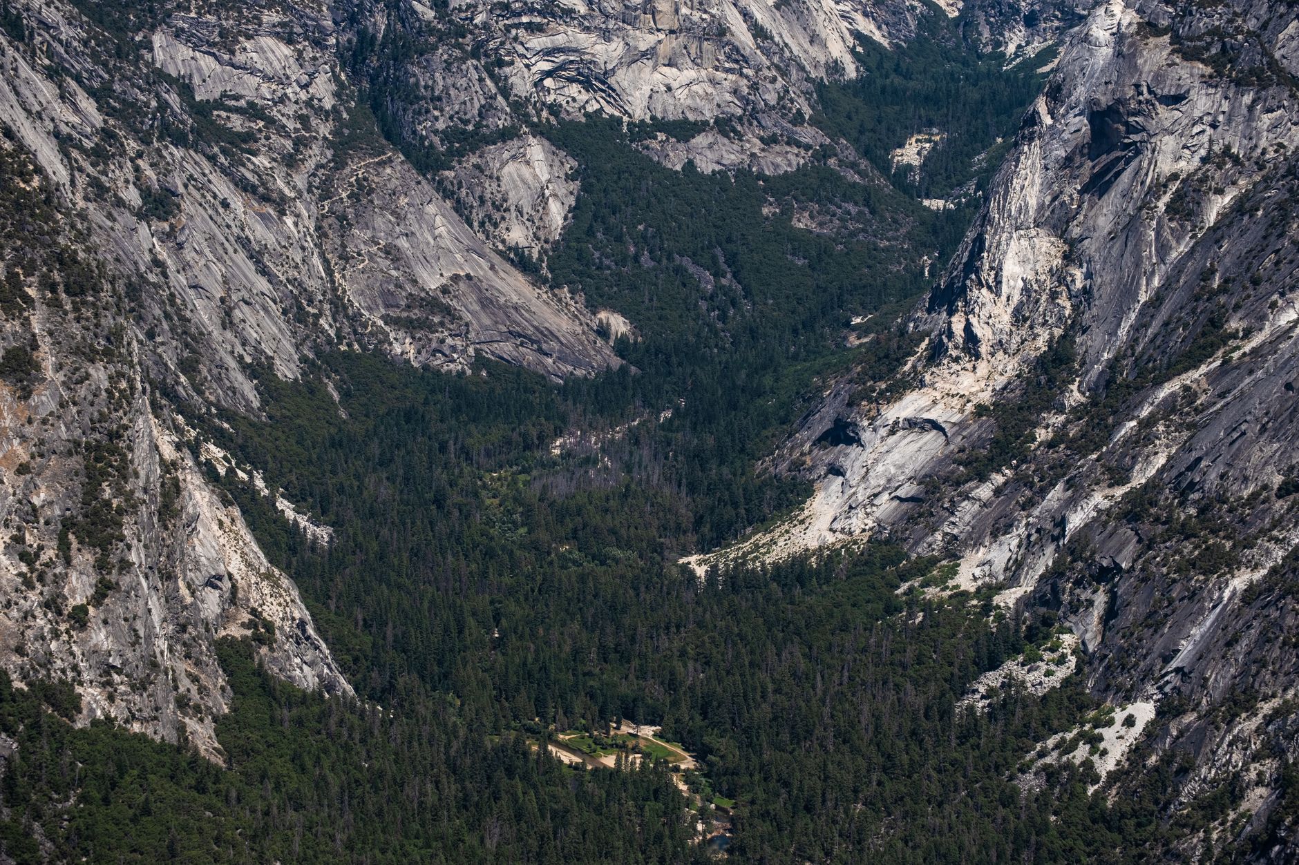 ที่พัก Airbnb ที่ดีที่สุดใกล้กับอุทยานแห่งชาติ Yosemite สำหรับการพักผ่อนที่ไม่เหมือนใคร