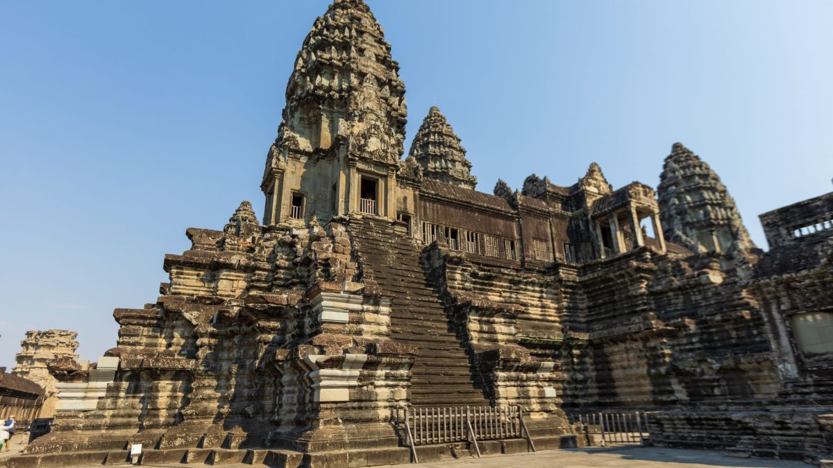 การเดินทางสู่กัมพูชา: สัมผัสวัฒนธรรมและประวัติศาสตร์