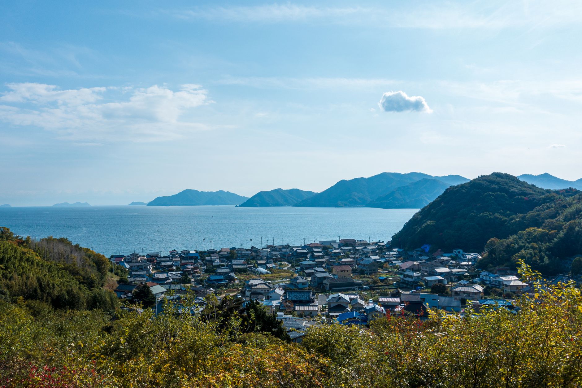 สำรวจโจกะ เมืองเล็กที่มีอดีตที่กำหนดอนาคต