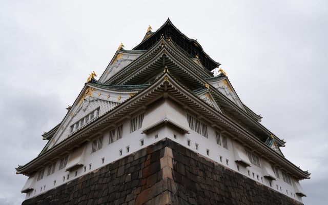 สำรวจการเดินทางในญี่ปุ่น: ท่องเที่ยวเมืองโตเกียวและโอซาก้า