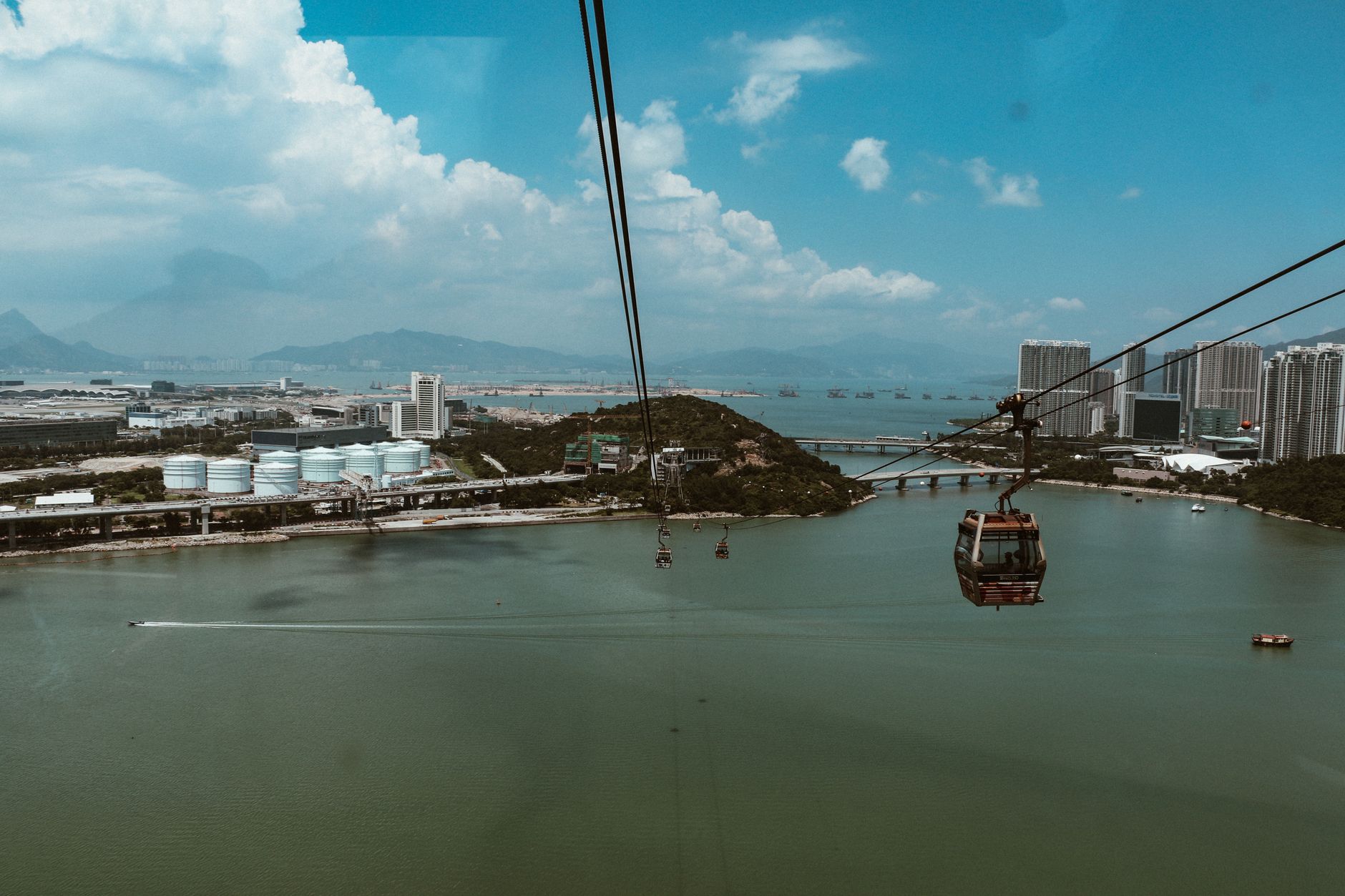 สำรวจกระเช้าเหนือเมฆ Ngong Ping 360 ที่เกาะลันตา ฮ่องกง