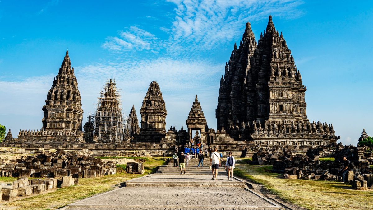 วัดปรัมบานัน: มหัศจรรย์แห่งสถาปัตยกรรมอินโดนีเซีย