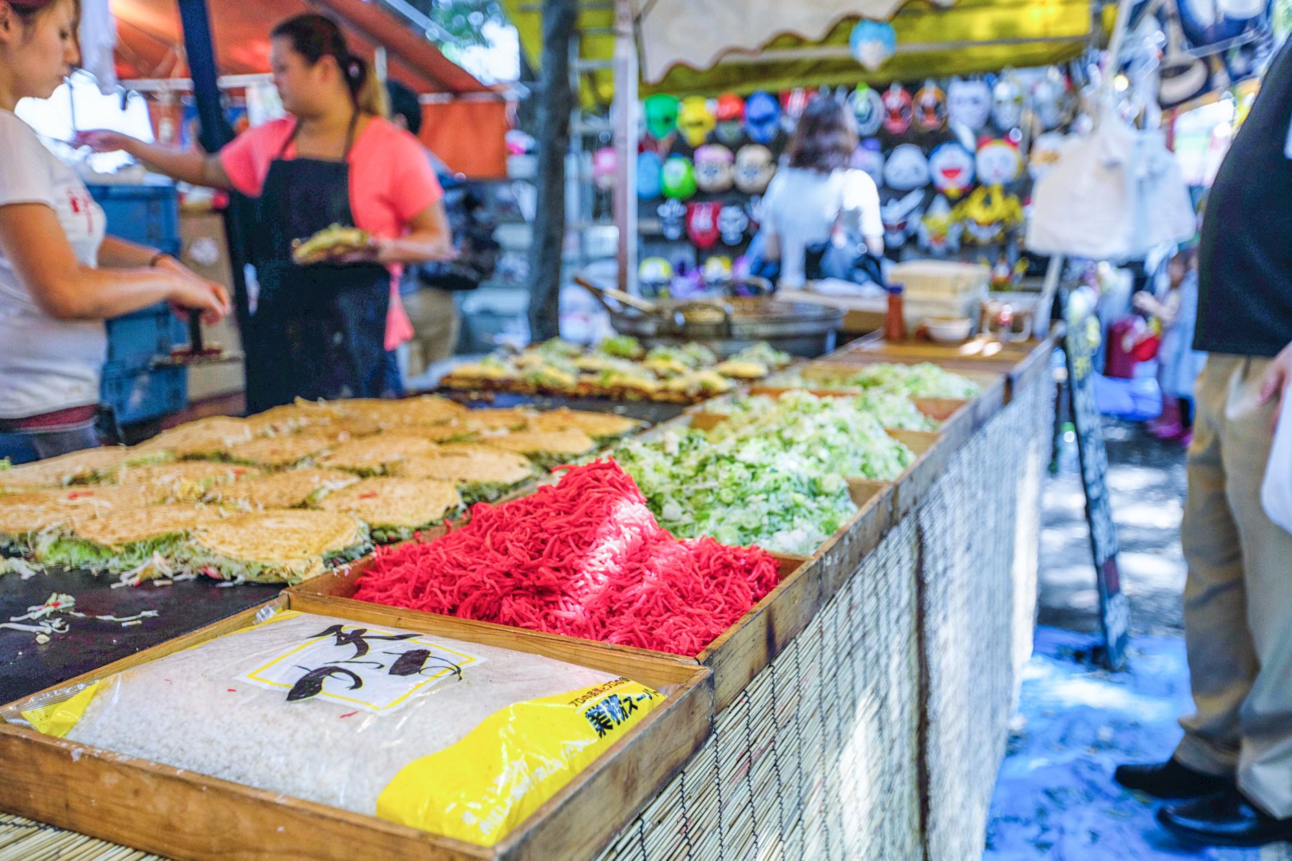 ตลาดนิชิกิ (Nishiki Market) แหล่งช็อปปิ้งและอาหารที่ต้องไปเยือนในเกียวโต