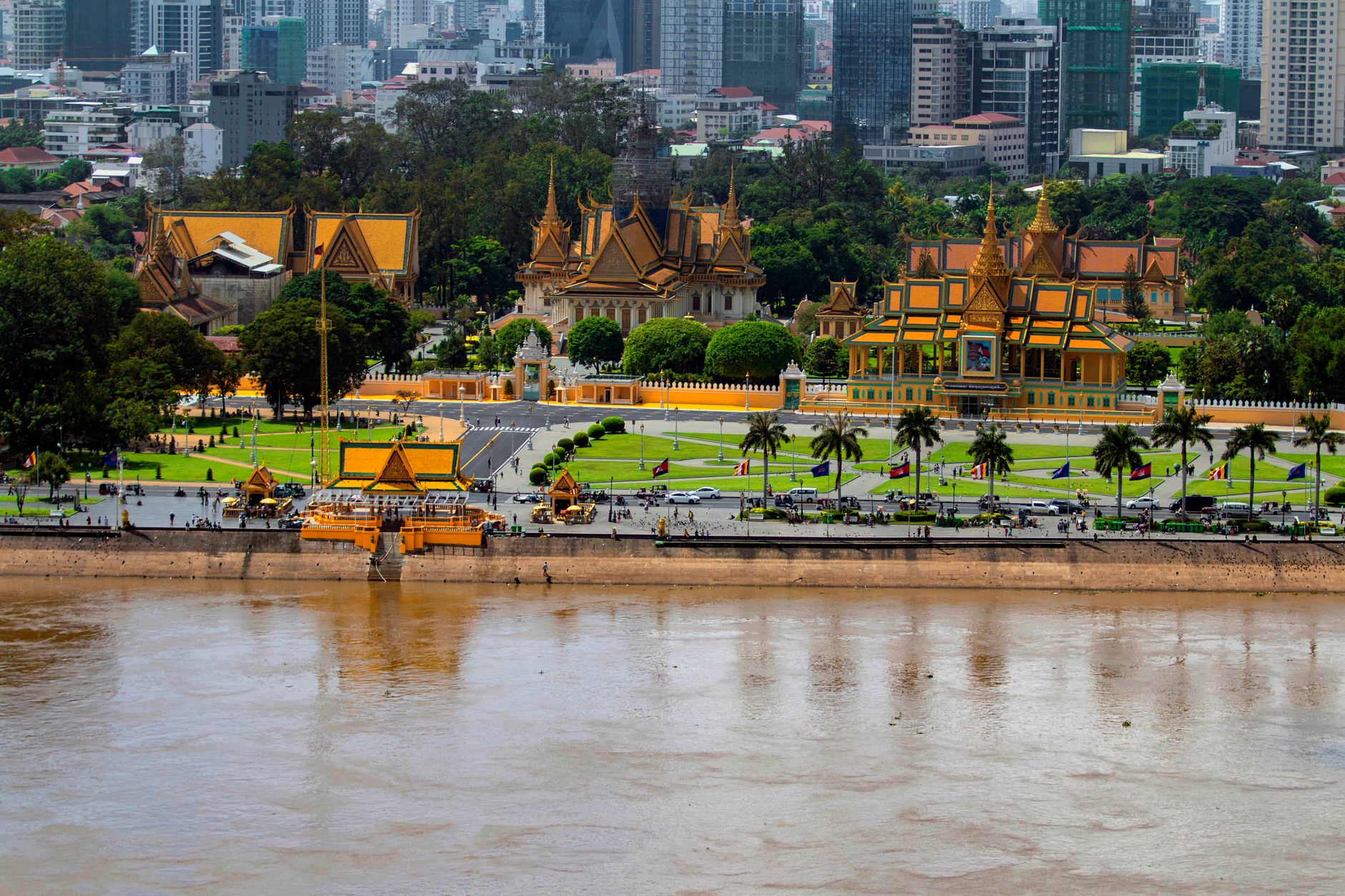คู่มือเที่ยวพนมเปญ: สัมผัสศิลปะและวัฒนธรรมกัมพูชา