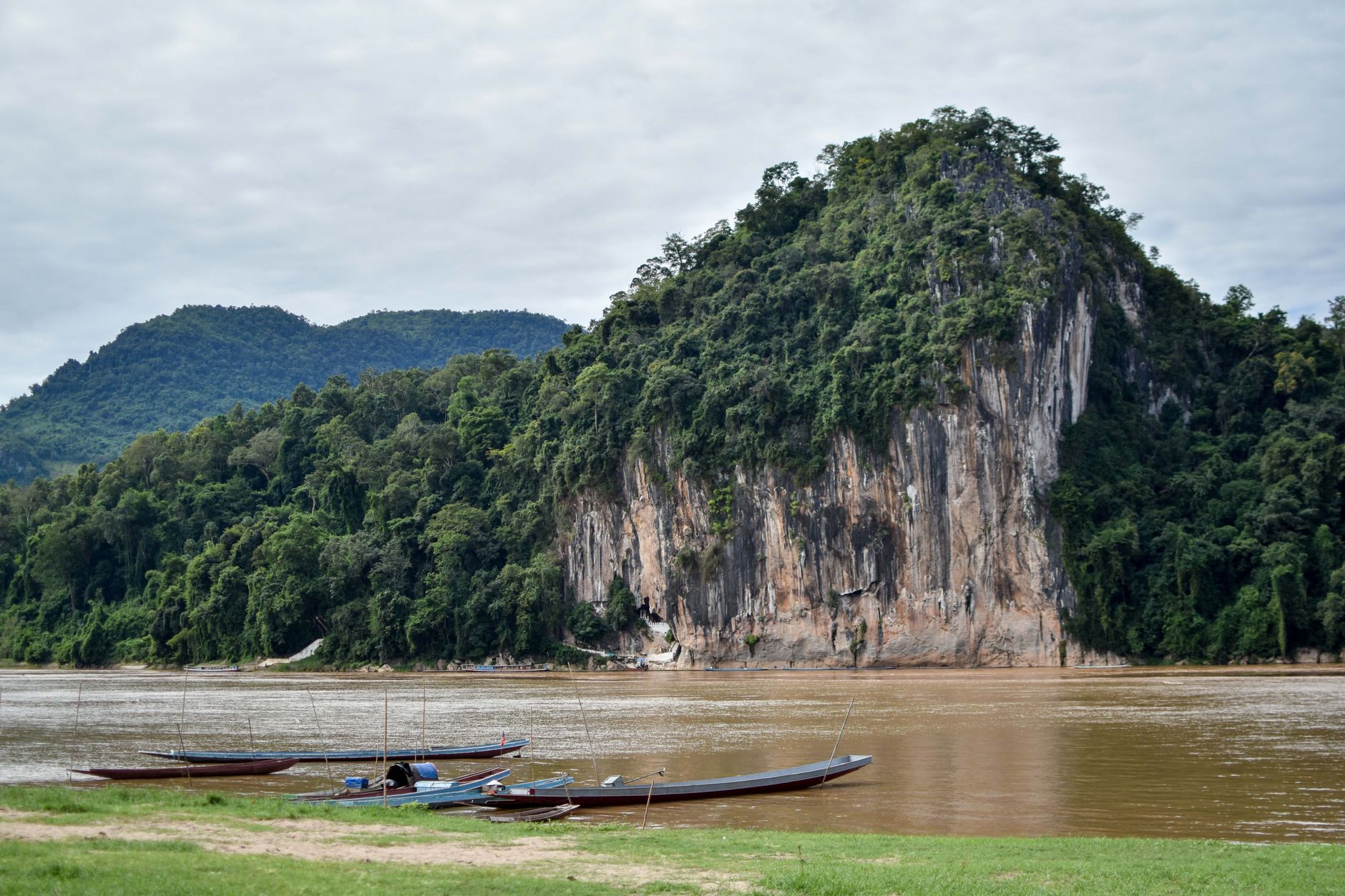 คู่มือท่องเที่ยวถ้ำปากอู (Pak Ou Caves) หลวงพระบาง, ลาว