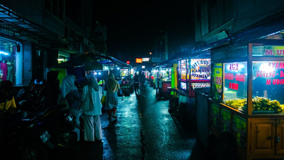 คู่มือตลาดกลางคืนโกตากินาบาลู