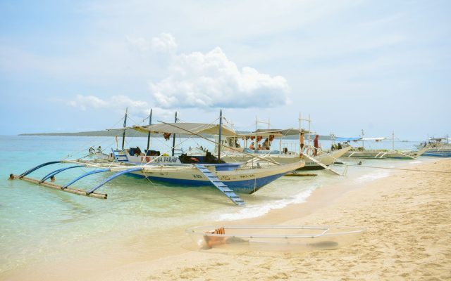 คู่มือท่องเที่ยวหาดปูก้า (Puka Shell Beach) โบราเคย์ ฟิลิปปินส์