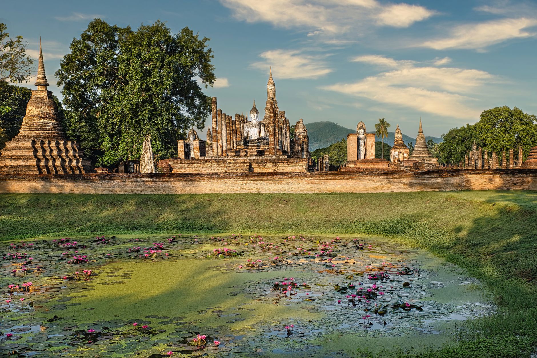 คู่มือท่องเที่ยวอุทยานประวัติศาสตร์สุโขทัย