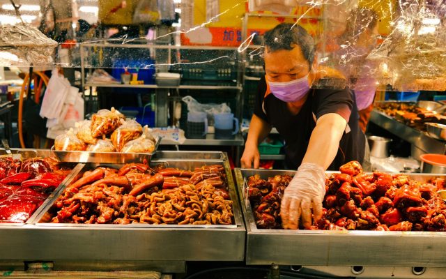 คู่มือตลาดกลางคืนเกาสง — มุมลับ