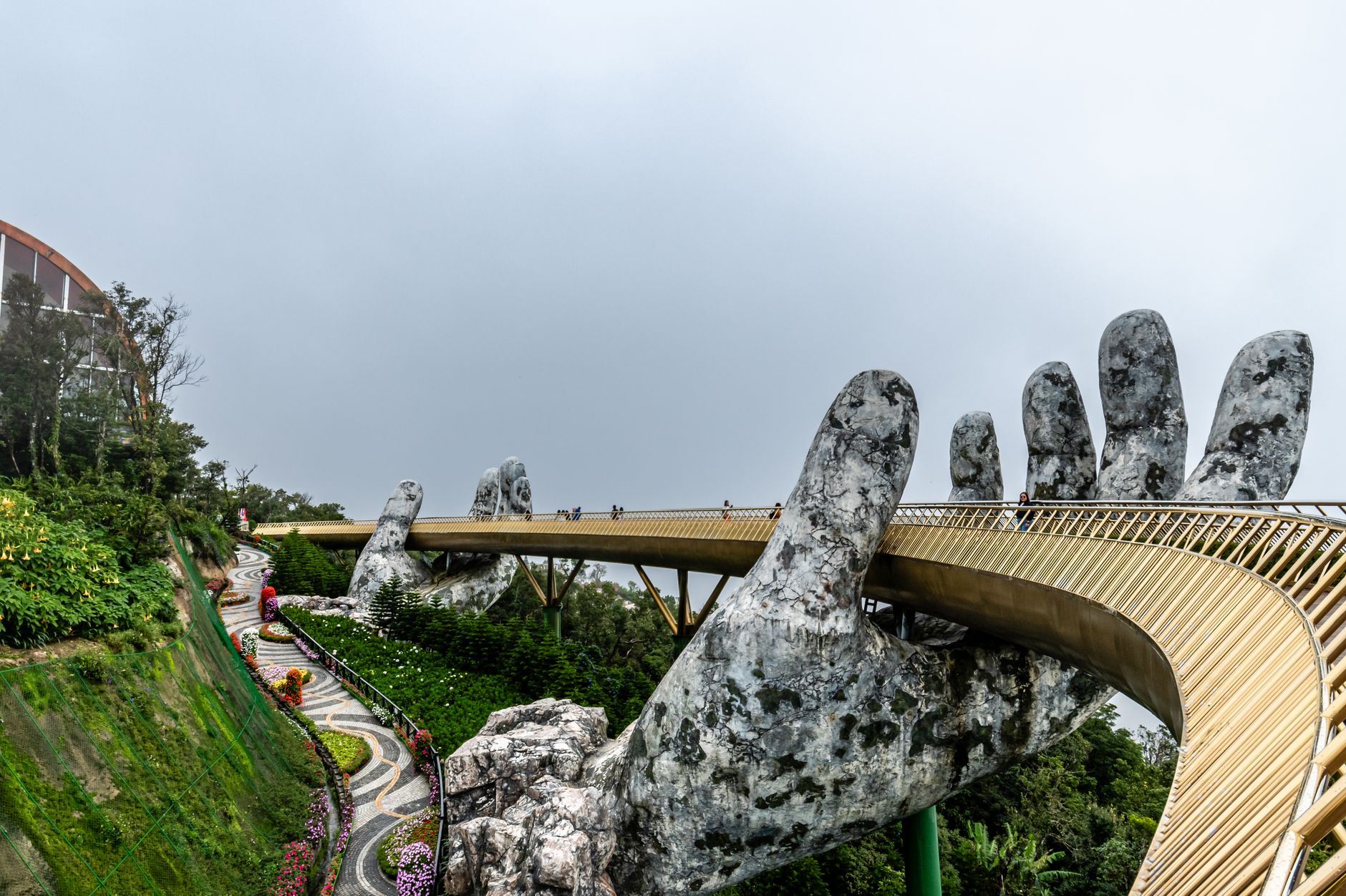 สะพานทองคำ (Golden Bridge) ดานัง, เวียดนาม
