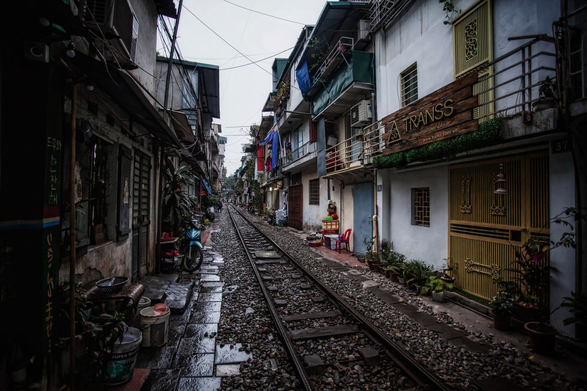 สำรวจถนนรถไฟในฮานอย, เวียดนาม