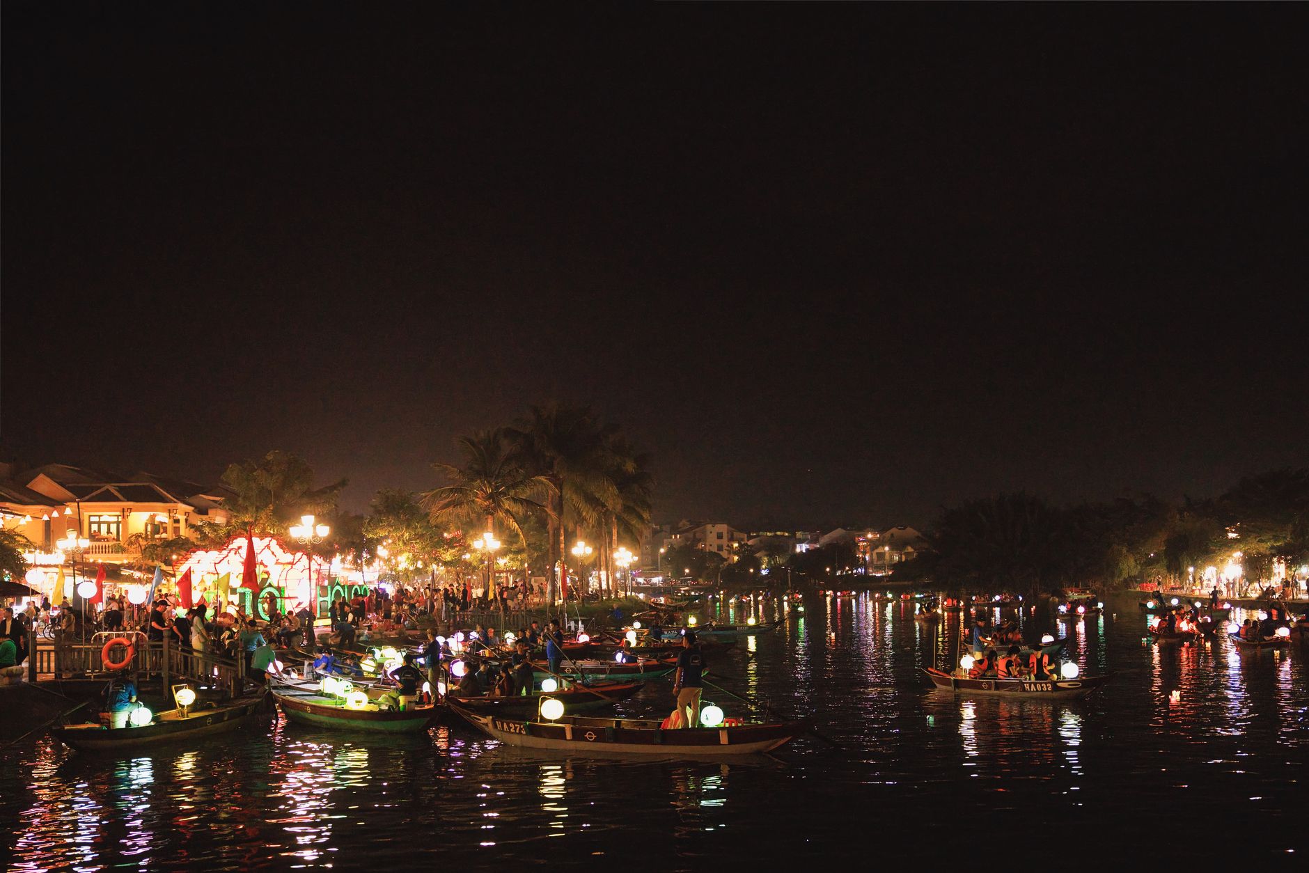 สำรวจเมืองเก่าฮอยอัน: มรดกโลกแห่งเวียดนาม