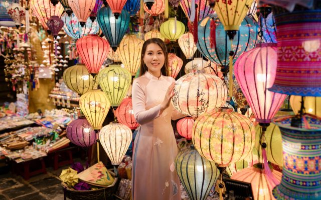 คู่มือตลาดกลางคืนฮอยอัน