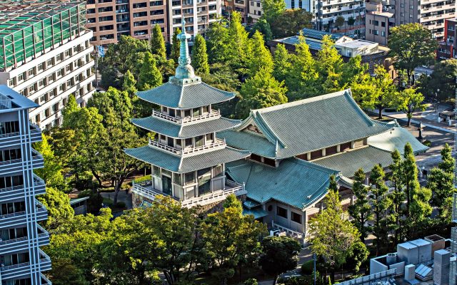 ที่พักสุดยอดในโตเกียว: โรงแรมและเรียวกังที่คุณไม่ควรพลาด