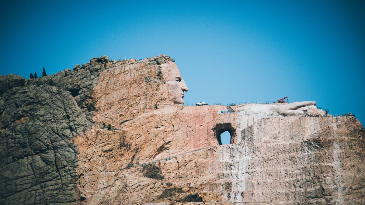 สำรวจ Crazy Horse Memorial ในเซาท์ดาโคตา