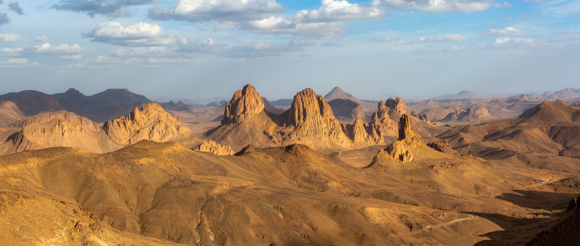 สำรวจความงามของ Ennedi Massif ในซาฮารา