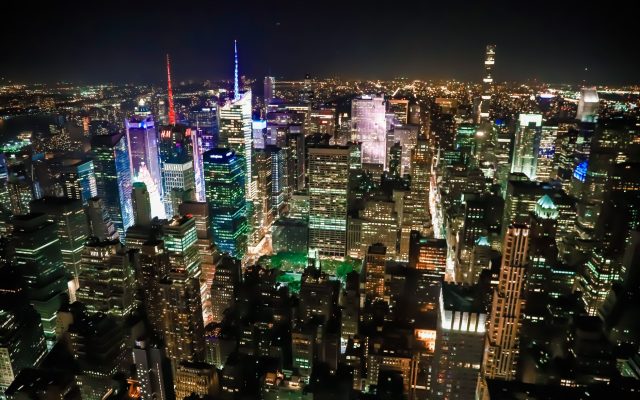 สำรวจสถานที่ท่องเที่ยวในนิวยอร์กผ่านภาพยนตร์ ‘One Night Only’