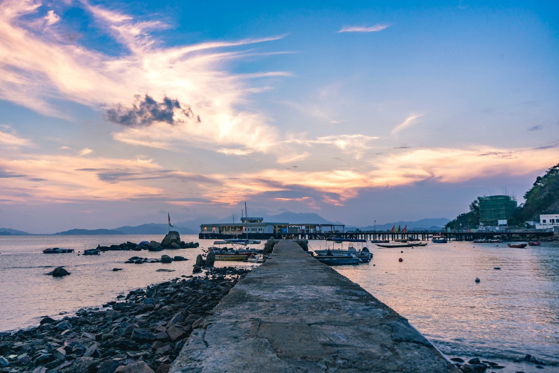 เดินป่าเส้นทางชายฝั่ง Sai Kung ในฮ่องกง