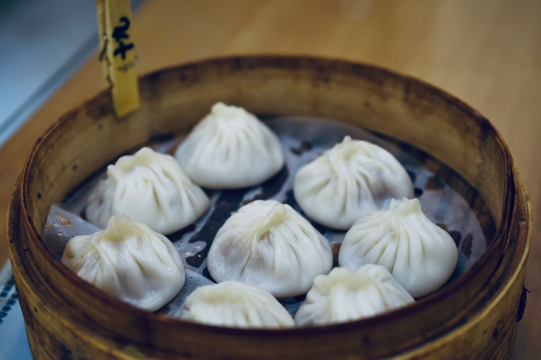อาหารราคาประหยัดที่ดีที่สุดในเซี่ยงไฮ้: จาก Shengjian Bao ถึงขนมจีบปู