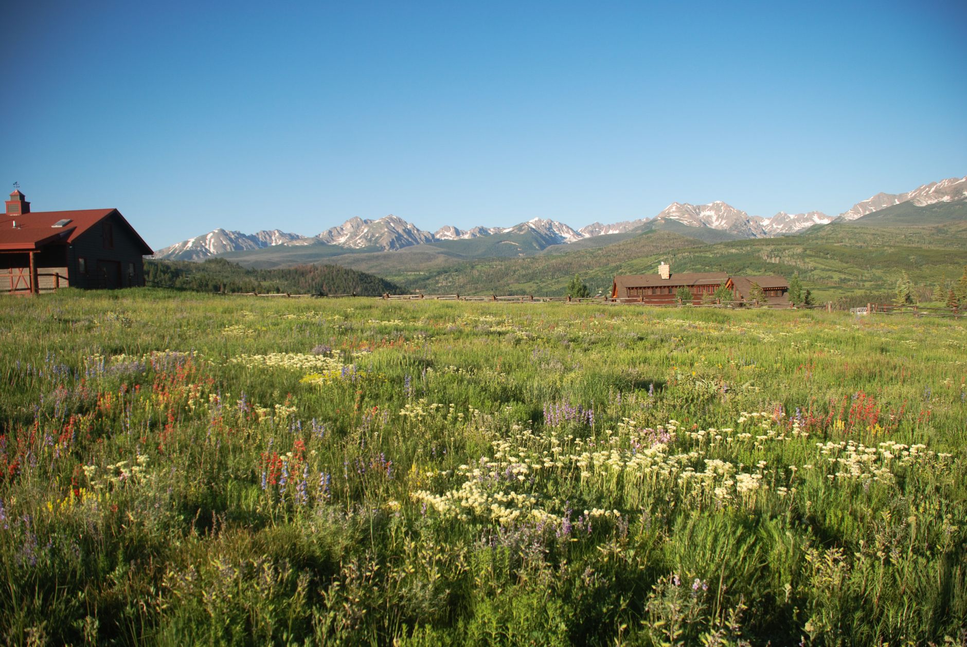 ทำไม Silverthorne ควรเป็นจุดหมายท่องเที่ยวในโคโลราโดของคุณ