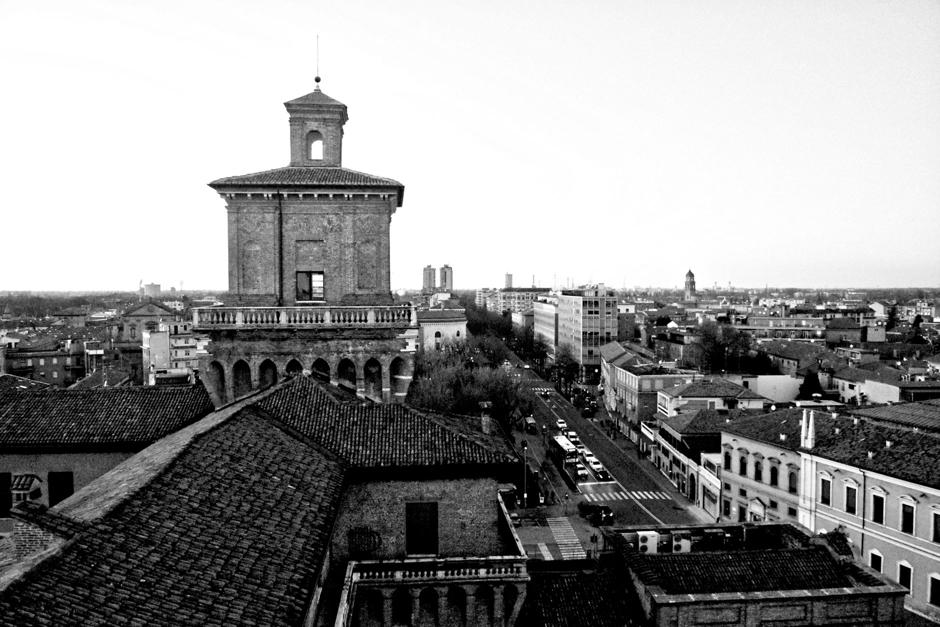 เที่ยวเมืองเล็กในอิตาลี: ฟีลอิตาลีแบบชิลล์ๆ ที่ Ferrara