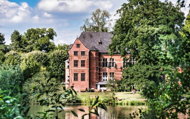 สัมผัสมนต์เสน่ห์ใน Manor 500 ปี ที่ Lake District สหราชอาณาจักร
