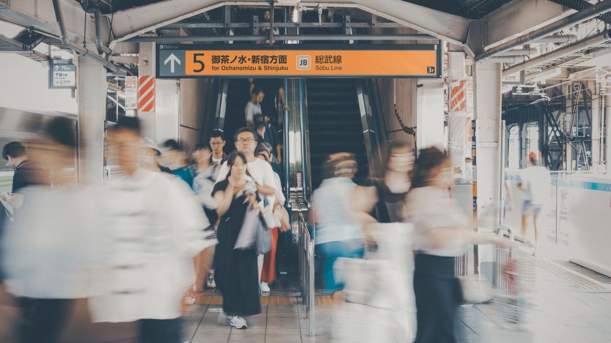 สถานีชินจูกุ: จุดหมายที่ไม่ควรพลาดในโตเกียว