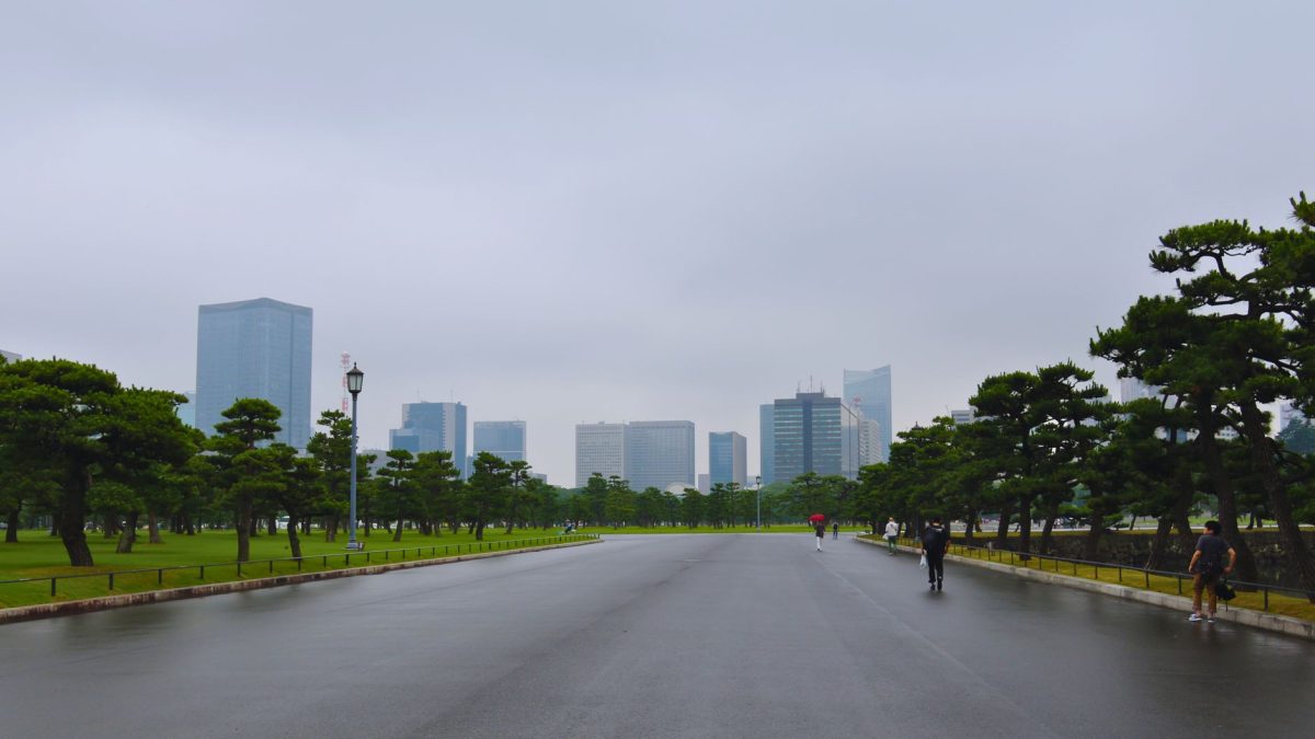 สวนตะวันออกพระราชวัง — มุมลับในโตเกียว