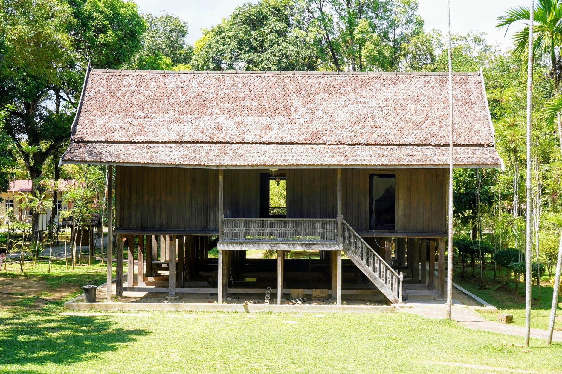 สำรวจหมู่บ้านวัฒนธรรมมารีมารี: มุมลับในโกตากินาบาลู