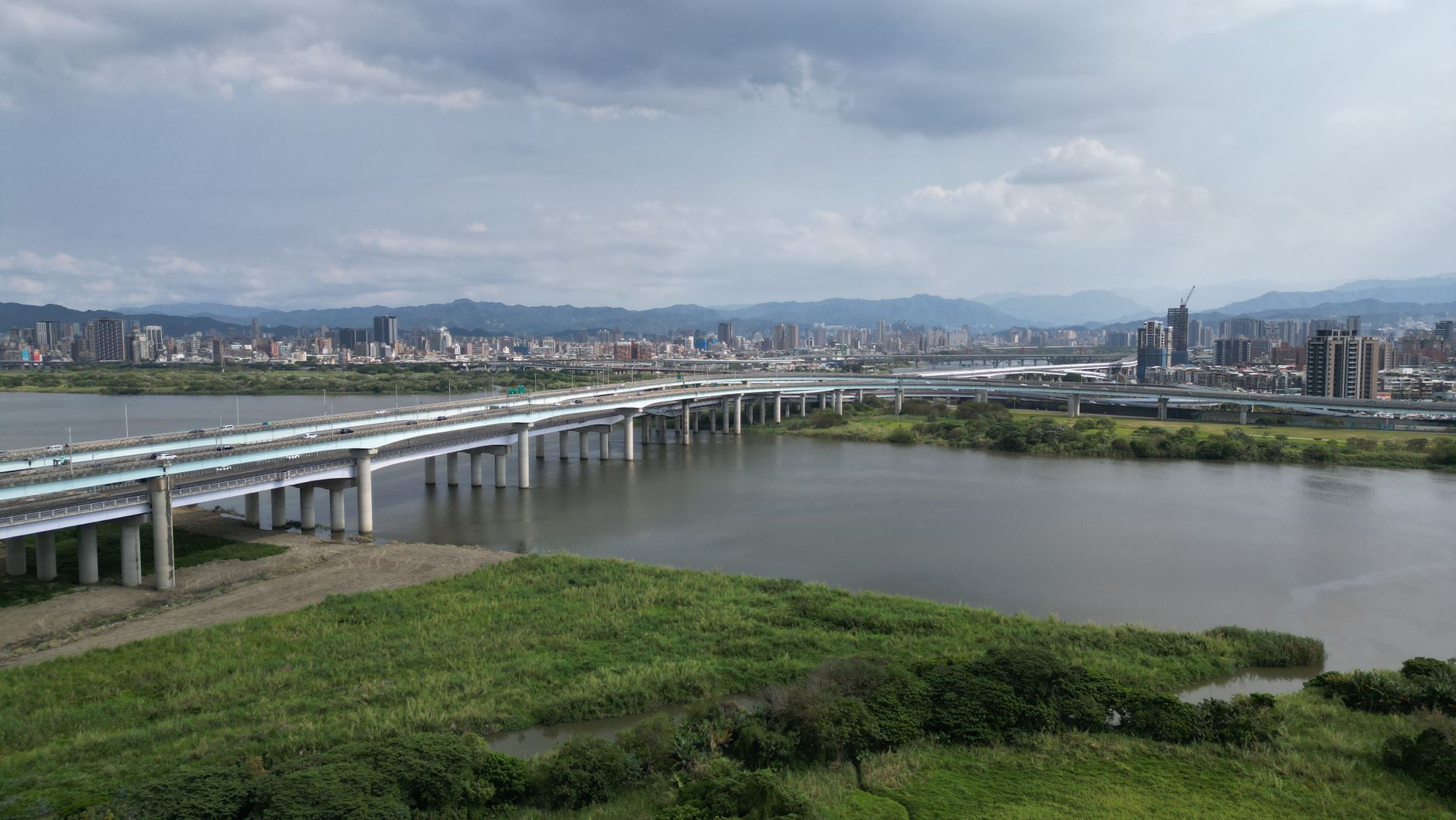 สำรวจสะพานใหม่ข้ามแม่น้ำยาลู: ประตูสู่จีนจากเกาหลีเหนือ