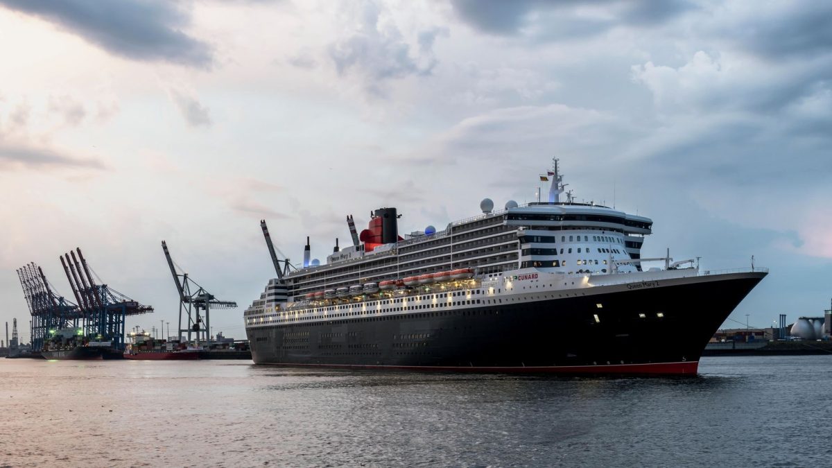 การเดินทางสุดพิเศษบนเรือสำราญ Queen Mary 2 กับสัตว์เลี้ยง