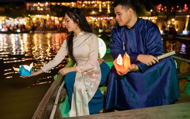 ทริปครอบครัวฮอยอัน — มุมลับ